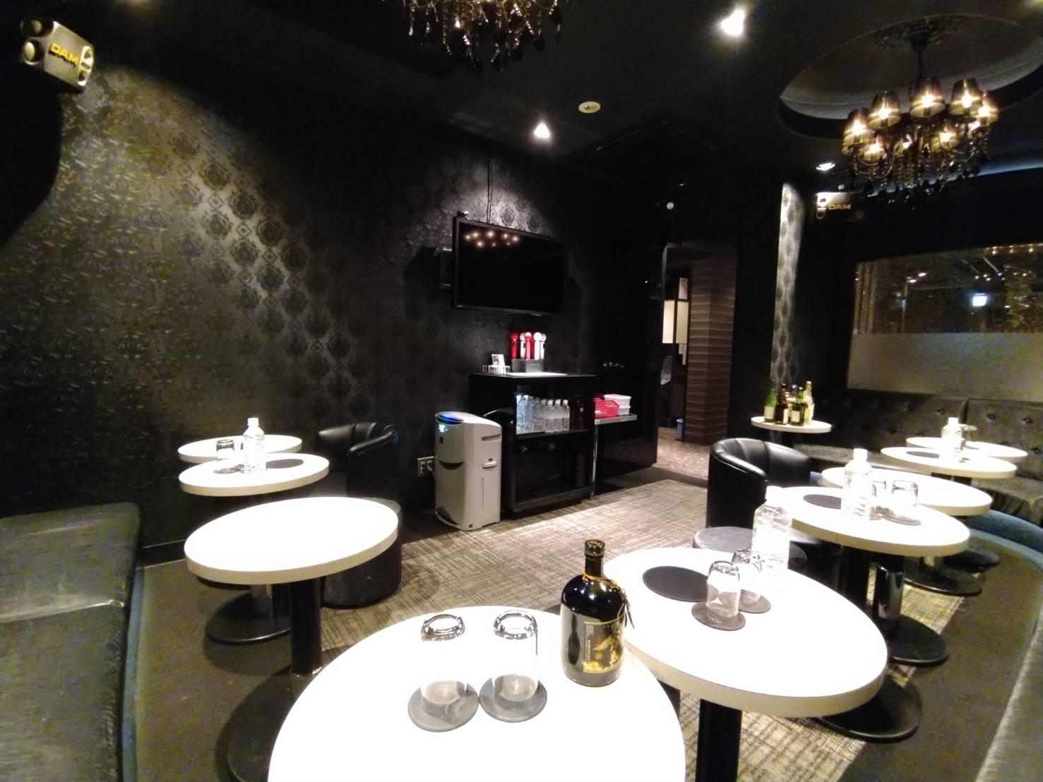 ラウンジ 夢乱-ムーラン- 店内イメージ